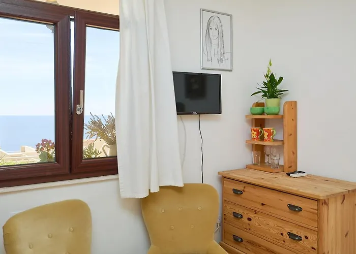 Over Old Town Apartment